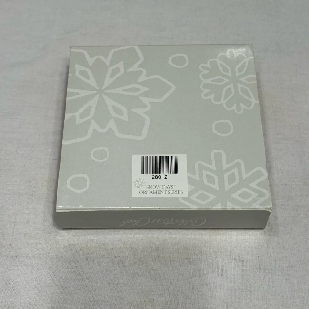 2003 Longaberger Collectors Club Ben Snow Days White‎ Ceramic Ornament